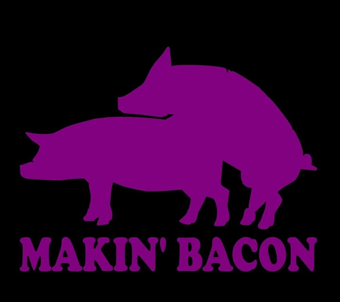 Makin ' Bacon Vinyl Decal Funny Car Truck Sticker Backyard Grill Pig Smoke jdm